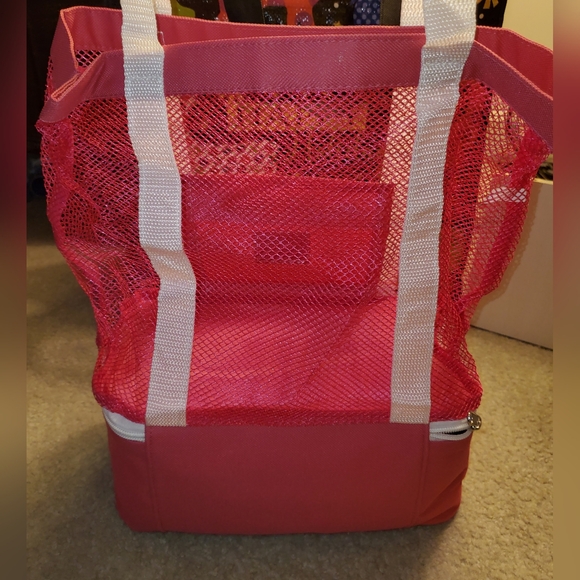 NEW T-Mobile Beach Cooler Tote Bag Insulated Mesh Drink Cold Carrier NIP - Picture 5 of 12